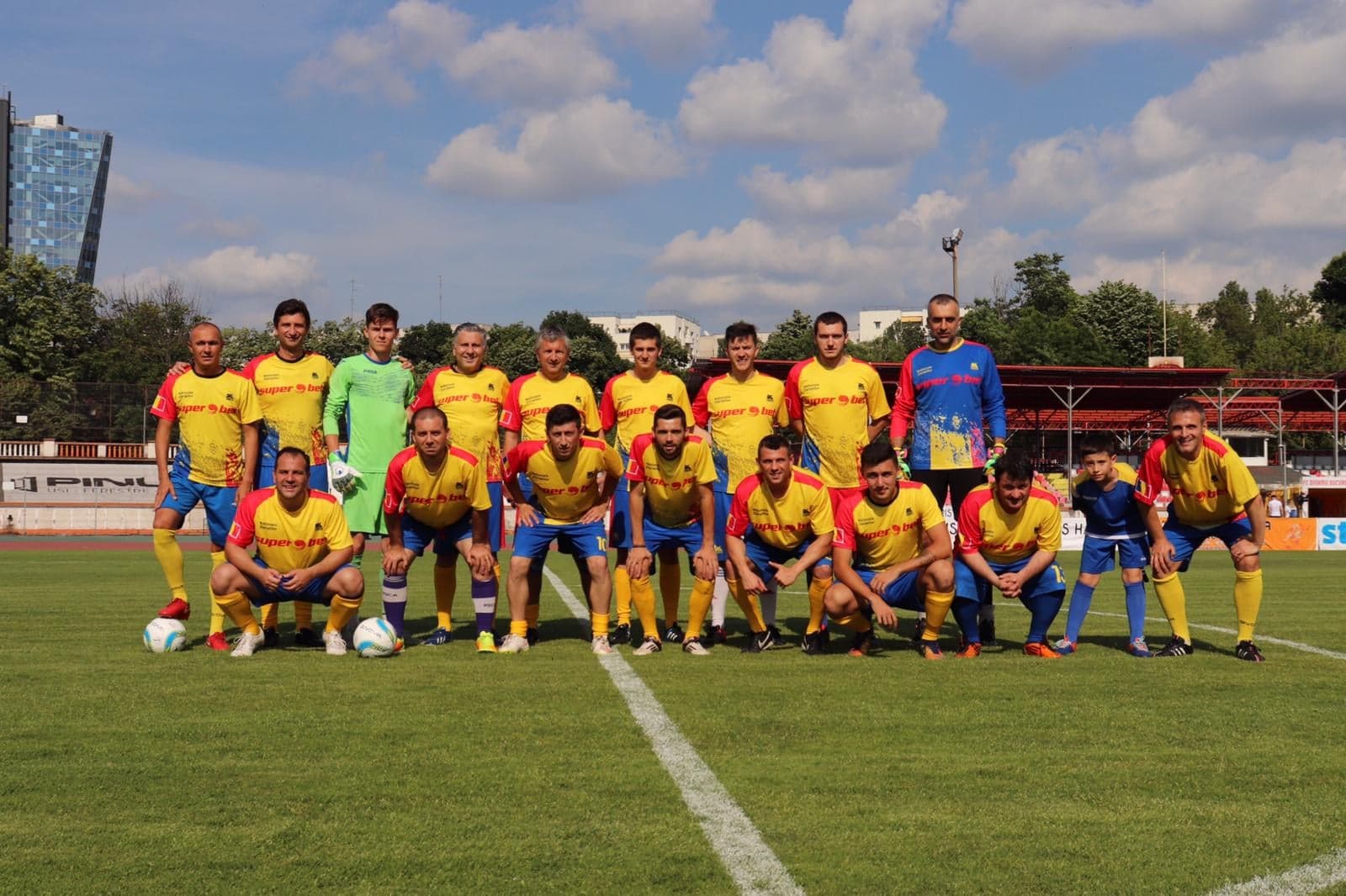 Meci amical între naționalele de fotbal ale procurorilor și jurnaliștilor