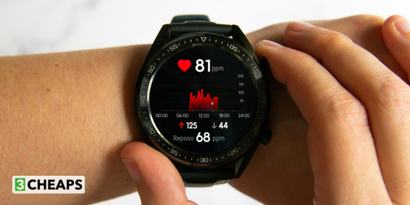 Smartwatch-ul – un accesoriu modern pentru persoanele active, mereu în mișcare. Cum îl alegi pe cel potrivit nevoilor tale?